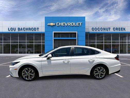 White 2023 Hyundai SONATA SEL