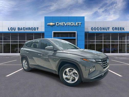 Gray 2024 Hyundai TUCSON SE