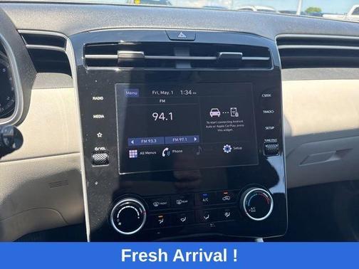 Gray 2024 Hyundai TUCSON SE