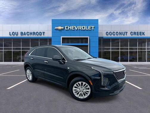 Black Metallic 2024 Cadillac XT4 Luxury
