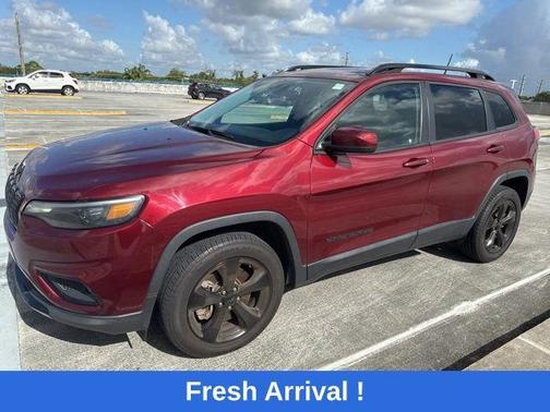 Velvet Red Pearlcoat 2021 Jeep Cherokee Latitude Plus