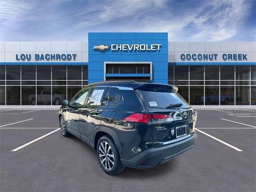 2023 Toyota Corolla Cross XLE