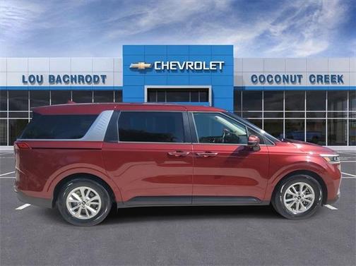 2024 Kia Carnival LX