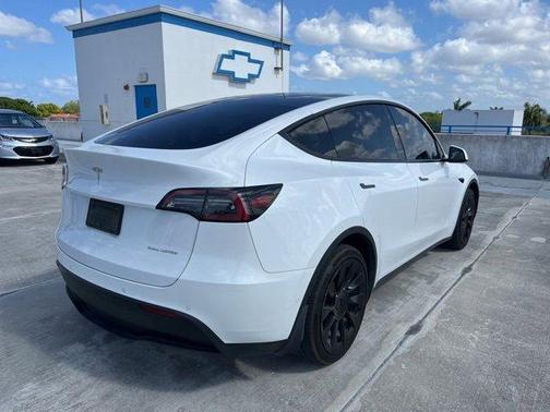2021 Tesla Model Y Long Range