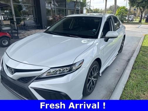 2023 Toyota Camry SE