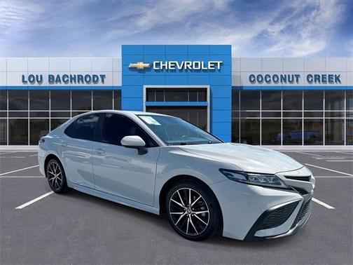 2023 Toyota Camry SE