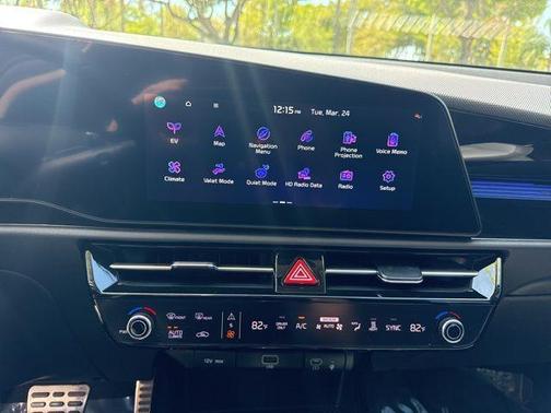 Runway Red 2024 Kia Niro EV Wave