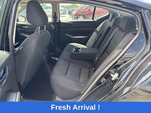 Black 2024 Nissan Altima 2.5 SV