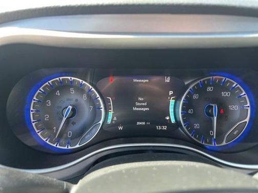 2024 Chrysler Pacifica Touring
