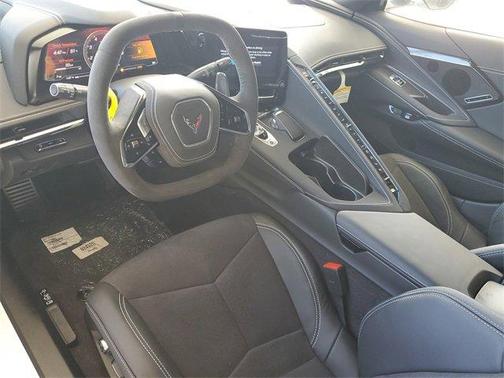 2025 Chevrolet Corvette Stingray w/2LT