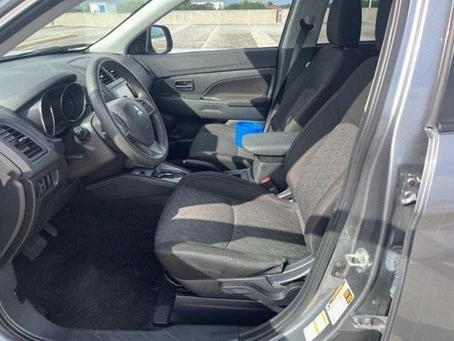 2023 Mitsubishi Outlander Sport 2.0 ES