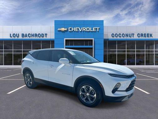 Summit White 2025 Chevrolet Blazer LT