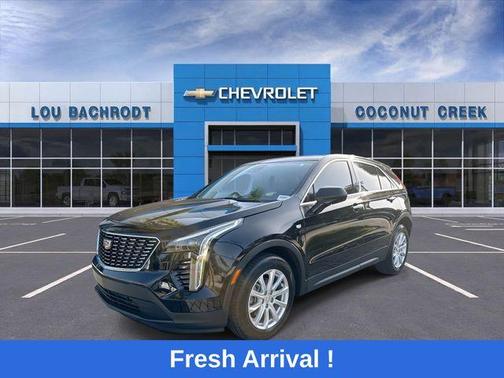 Black Metallic 2023 Cadillac XT4 Luxury