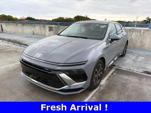 2025 Hyundai SONATA SEL