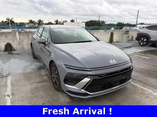 2025 Hyundai SONATA SEL