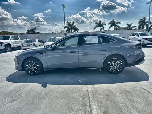 2025 Hyundai SONATA SEL