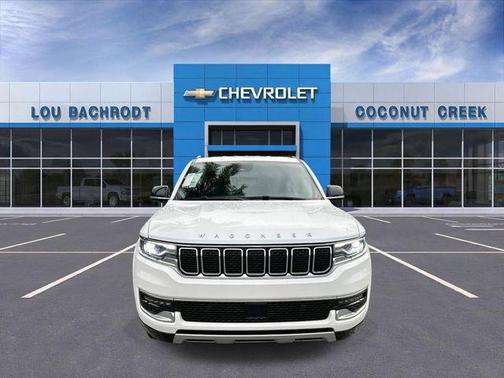 Bright White Clearcoat 2024 Jeep Wagoneer L Series II