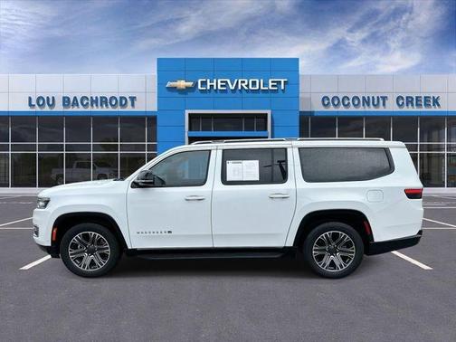 Bright White Clearcoat 2024 Jeep Wagoneer L Series II