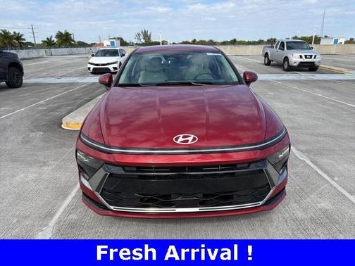 2025 Hyundai SONATA SEL