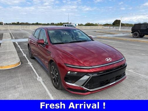 2025 Hyundai SONATA SEL