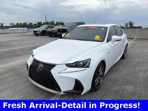 2018 Lexus IS 300 Base