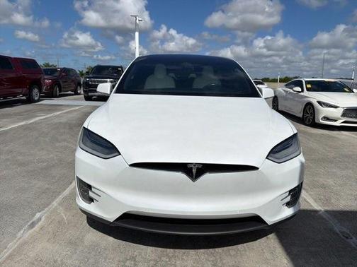 2020 Tesla Model X Long Range