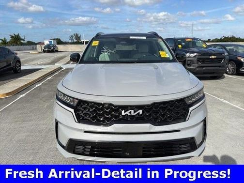2023 Kia Sorento EX