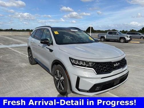 2023 Kia Sorento EX