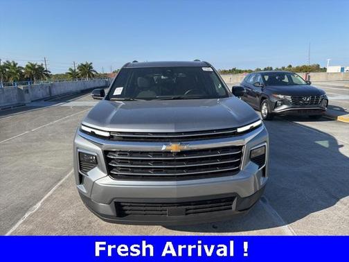 2024 Chevrolet Traverse LT