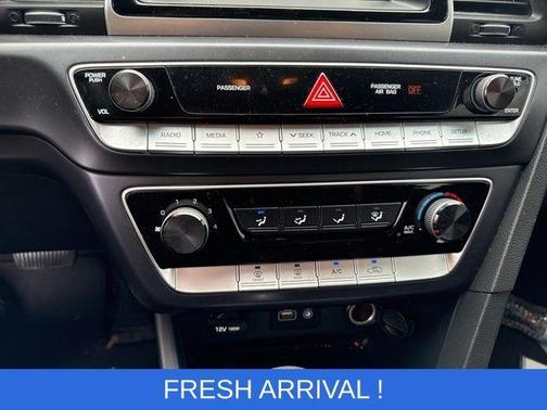 Machine Gray 2019 Hyundai SONATA SE