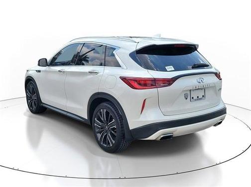 2022 INFINITI QX50 Luxe