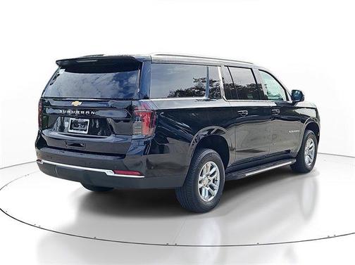 2025 Chevrolet Suburban LS