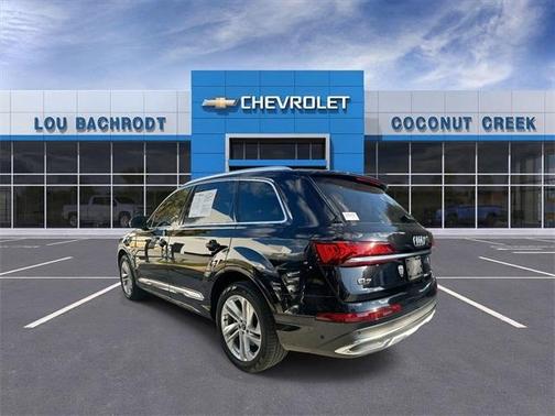 2021 Audi Q7 45 Premium Plus