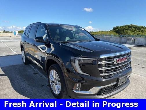 2024 GMC Acadia Elevation