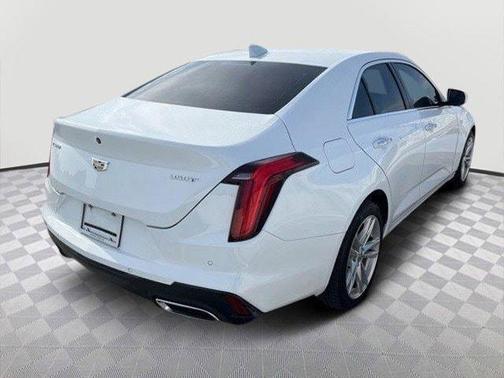 2023 Cadillac CT4 Luxury