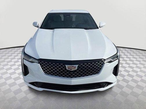 2023 Cadillac CT4 Luxury