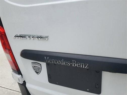 2022 Mercedes-Benz Metris Base