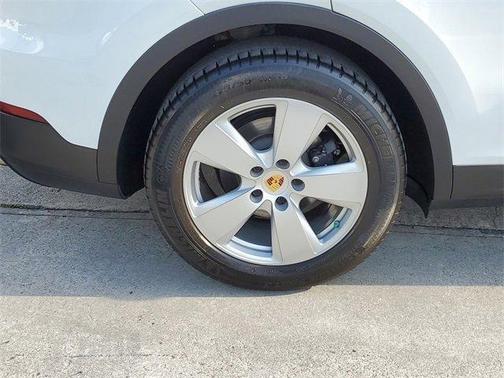 2019 Porsche Cayenne Base