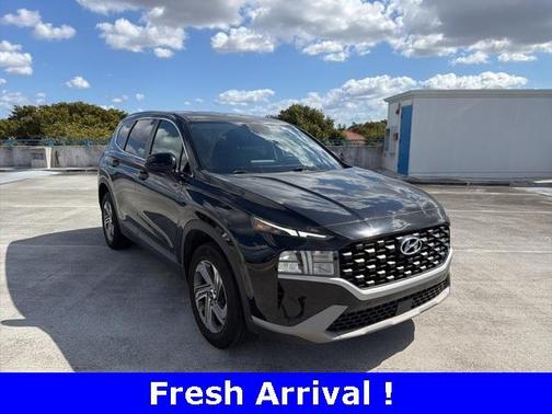 2022 Hyundai SANTA FE SE