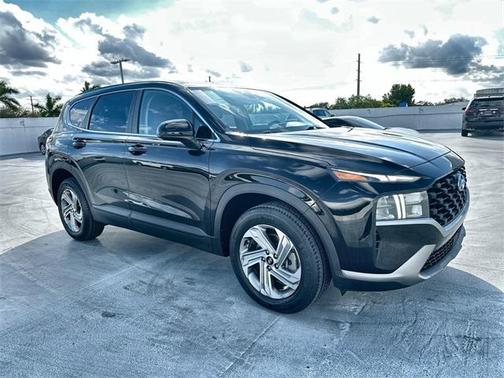 2022 Hyundai SANTA FE SE