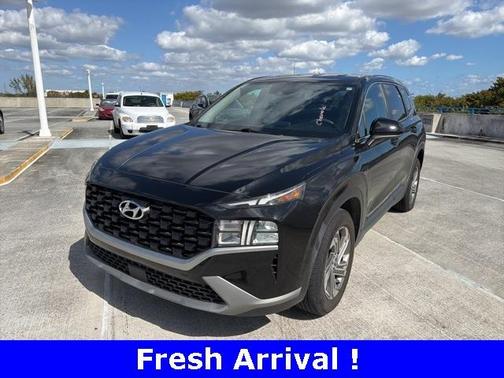 2022 Hyundai SANTA FE SE