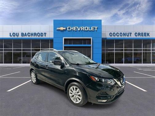 2022 Nissan Rogue Sport SV