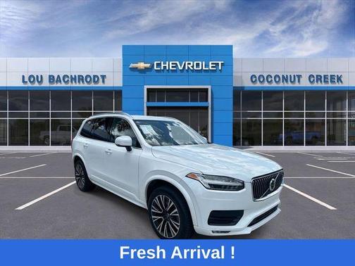 White 2020 Volvo XC90 T6 Momentum 6 Passenger