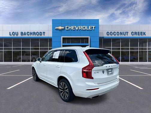 White 2020 Volvo XC90 T6 Momentum 6 Passenger