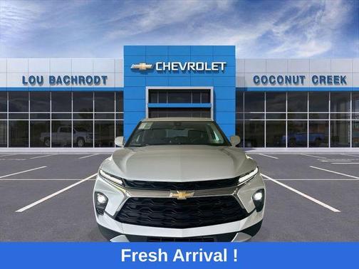 Summit White 2025 Chevrolet Blazer LT