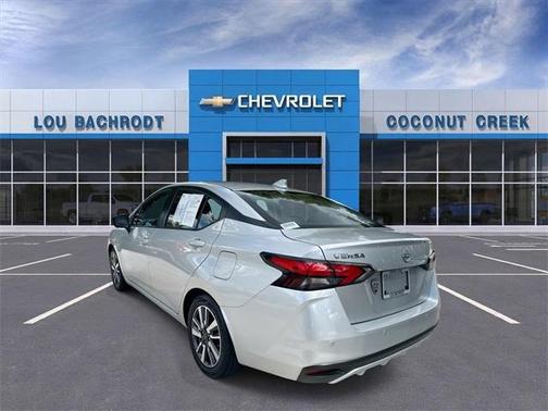 2023 Nissan Versa 1.6 SV