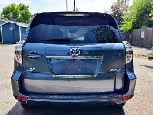 2014 Toyota RAV4 EV EV Sport Utility 4D