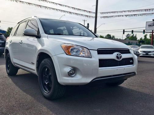 Blizzard Pearl 2009 Toyota RAV4 Limited