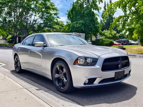 2013 Dodge Charger SXT
