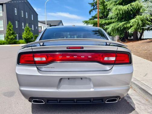 2013 Dodge Charger SXT